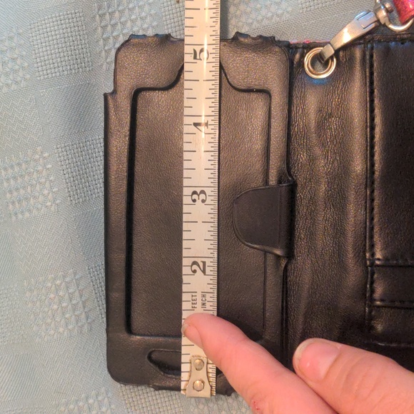 ⭐ 2 / $12 Victoria's secret striped pink clutter clutch (iphone 4/5) - Picture 15 of 16